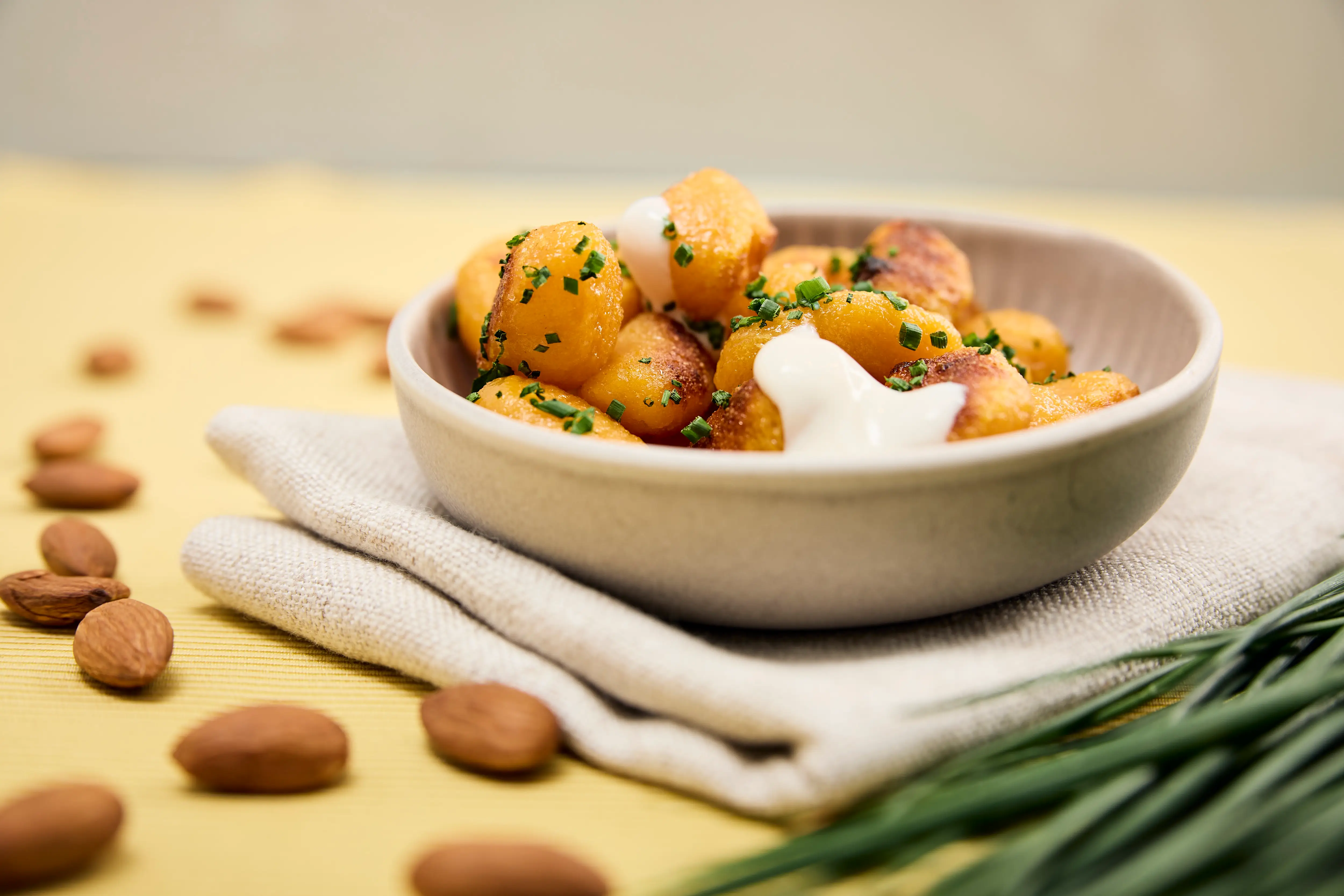 Karottengnocchis mit BIO PLANÈTE Mandelöl geröstet