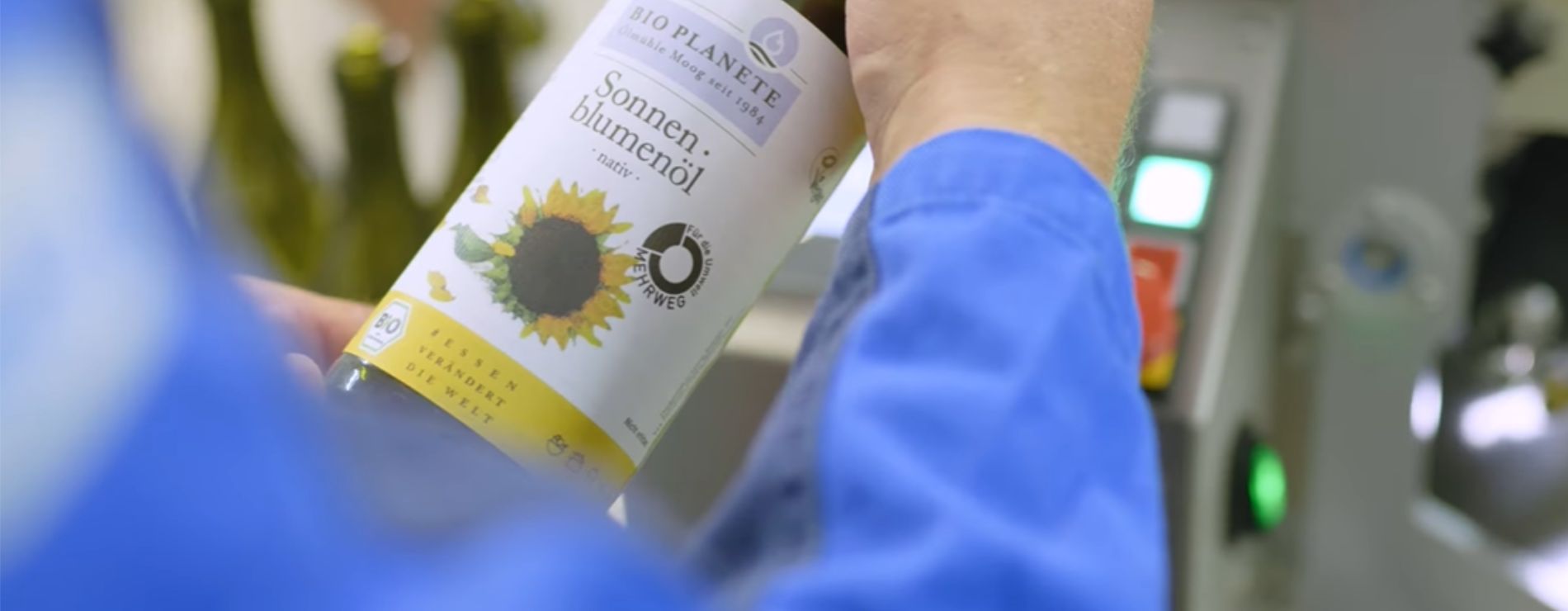 BIO PLANÈTE Sonnenblumenöl in unserer neuen Mehrweg-Pfandflasche